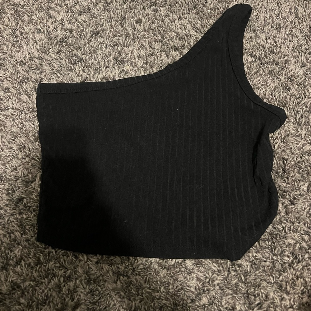 rue 21 one shoulder top